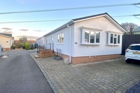 2 bedroom park home for sale, Southwick Road, Fareham PO17