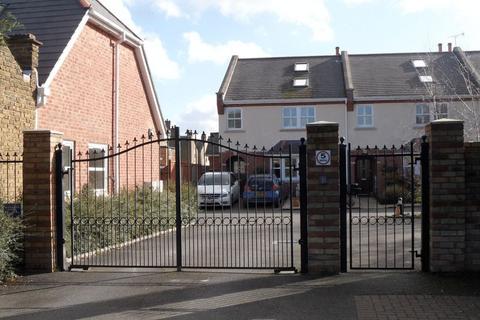 undefined, Hidden Close, West Molesey