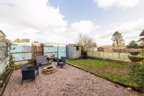 3 bedroom terraced house for sale, Arbury Banks, Chipping Warden