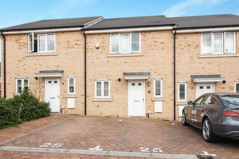 3 bedroom townhouse for sale, Furrowfields, St Neots PE19