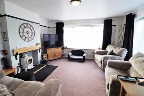 38 Ashwood Close, Worthing, BN11 2AF