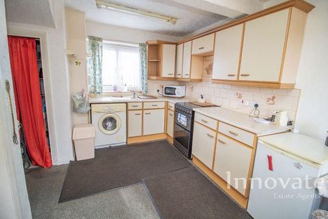 3 bedroom end of terrace house for sale, Harvington Road, Oldbury B68