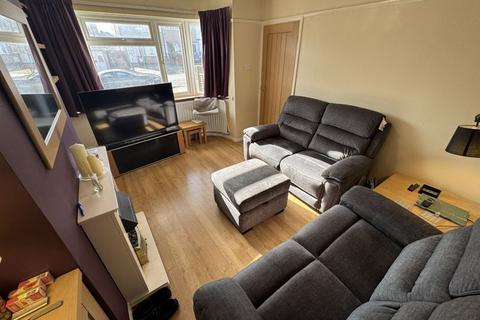 3 bedroom terraced house for sale, Castle Road, Northolt