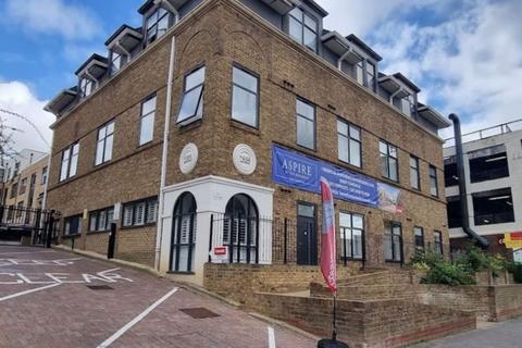 2 bedroom apartment for sale, Marlowes, Hemel Hempstead