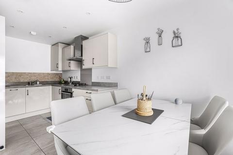 4 bedroom house for sale, Burney Drive, Glebe Farm, Milton Keynes