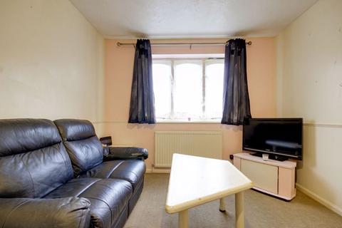 1 bedroom flat for sale, Victoria Close, Waltham Cross