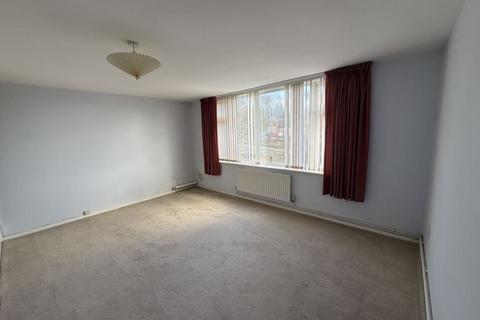 2 bedroom apartment for sale, Amersham Hill, High Wycombe HP13