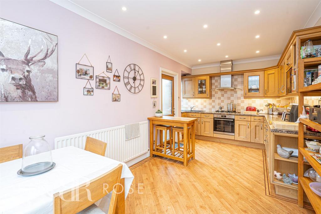 Kitchen / Diner