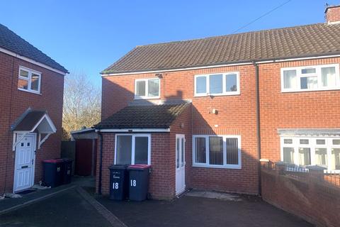 4 bedroom semi-detached house to rent, 18 Elm Grove, Atherstone