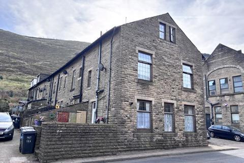 3 bedroom terraced house for sale, Burnley Road, Todmorden OL14