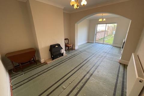 3 bedroom semi-detached house for sale, Foster Road, Wrexham