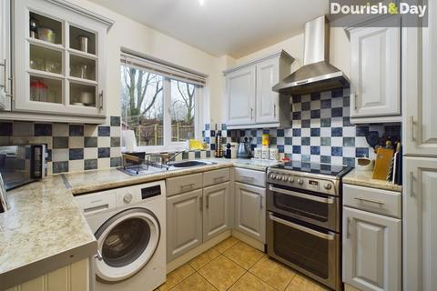 18 Cotters Hill Close, Little Haywood, Stafford, ST18 0UT