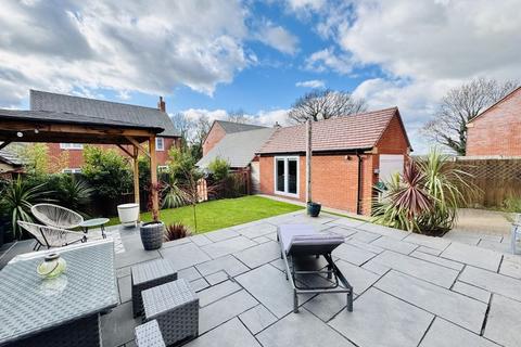 4 bedroom link detached house for sale, Anson Road, Loughborough LE12