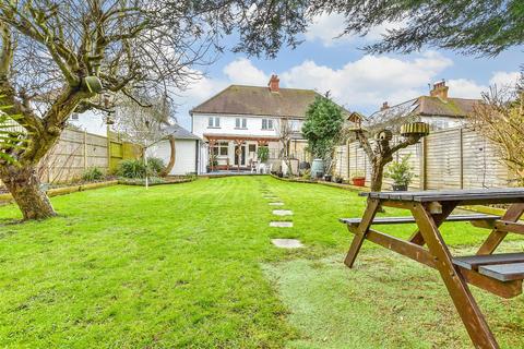4 bedroom semi-detached house for sale, Alder Road, Folkestone CT19