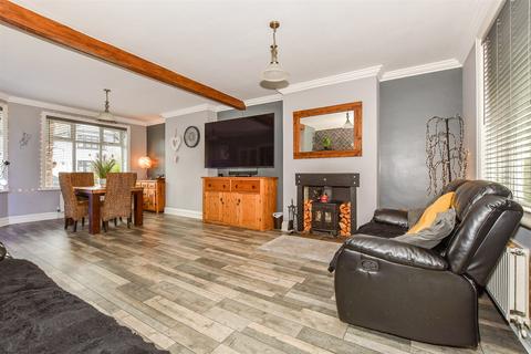 4 bedroom semi-detached house for sale, Alder Road, Folkestone CT19