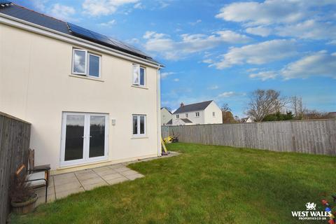 undefined, Leven Close, Hook, Haverfordwest
