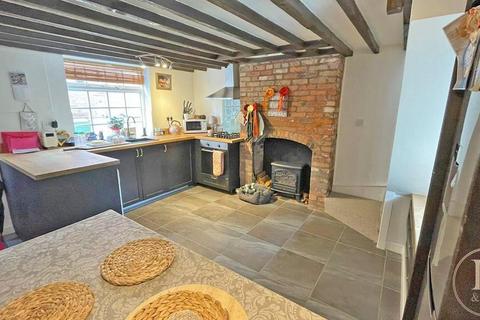 2 bedroom terraced house for sale, Southwell NG25