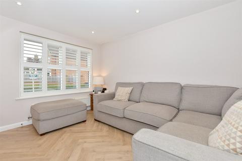 3 bedroom terraced house for sale, Saxon Close, Kings Hill, Kent