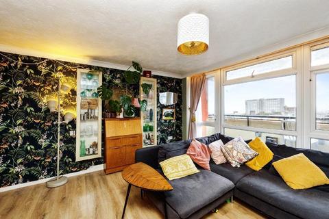 2 bedroom flat for sale, Hereford Street, Brighton, East Sussex, BN2 1LF