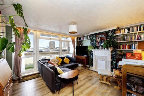 2 bedroom flat for sale, Hereford Street, Brighton, East Sussex, BN2 1LF