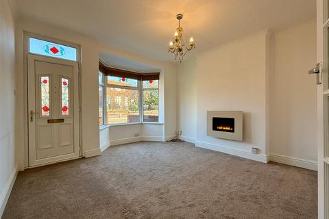 2 bedroom end of terrace house for sale, Old Road, Chesterfield