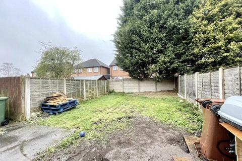 7 Bowes Drive, Cannock, WS11 5JH