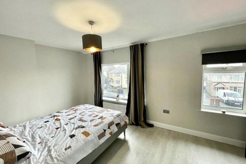 7 Bowes Drive, Cannock, WS11 5JH