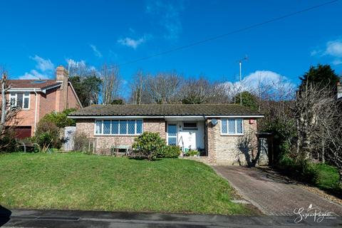 3 bedroom detached bungalow for sale, Chatsworth Avenue, Shanklin