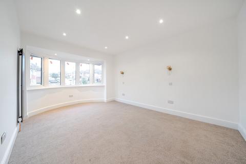 51 Hillside, Harefield, Uxbridge, UB9 6AU