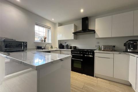 28 Birch Drive, Chatham, ME5 8YU