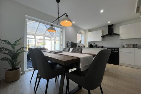 28 Birch Drive, Chatham, ME5 8YU