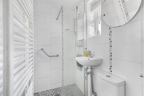 9 Cliveden Close, Cambridge, CB4 3LX