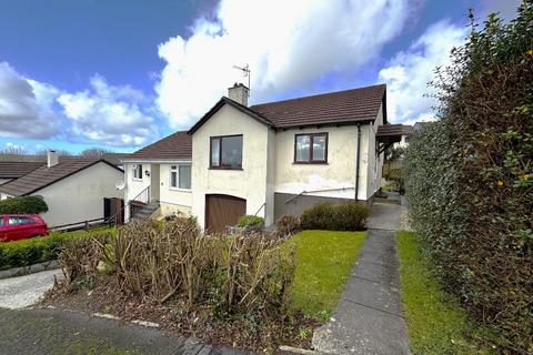 2 bedroom bungalow to rent, Tregarrick Close, Helston