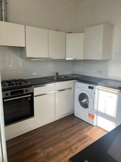 1 bedroom apartment to rent, Coldharbour Lane