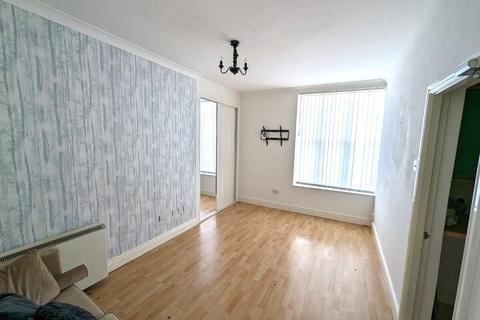 undefined, 42 The Woodlands, Birkenhead CH41
