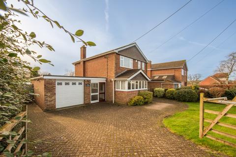 3 bedroom detached house for sale, Flowers Bottom Lane, Speen, Princes Risborough, Buckinghamshire, HP27