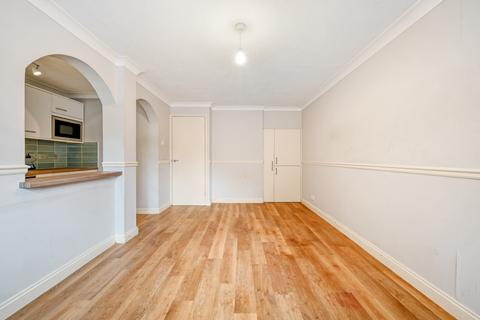 290 Brangwyn Crescent, London, SW19 2UF