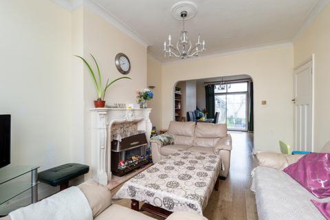 3 bedroom terraced house for sale, London Road, Sutton SM3