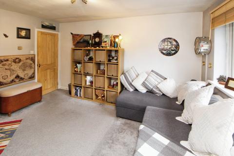 1 bedroom apartment for sale, High Street West, Derbyshire SK13