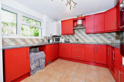 3 bedroom end of terrace house for sale, Roscoe Mount, South Yorkshire S6