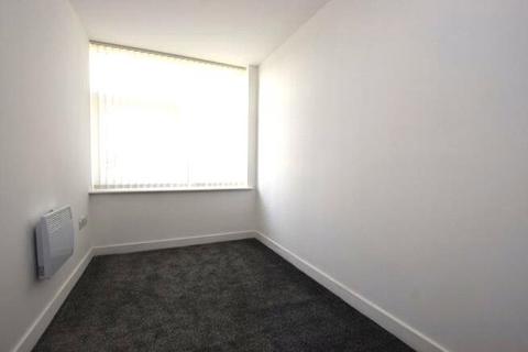 2 bedroom flat to rent, Arthur Street, Leicester LE9