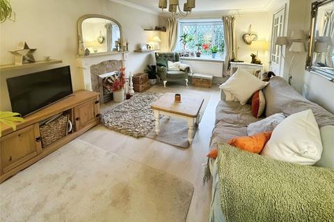 3 bedroom semi-detached house for sale, Heron Close, Loughborough LE12