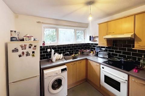 1 bedroom flat for sale, Durham Road, Leicestershire LE11