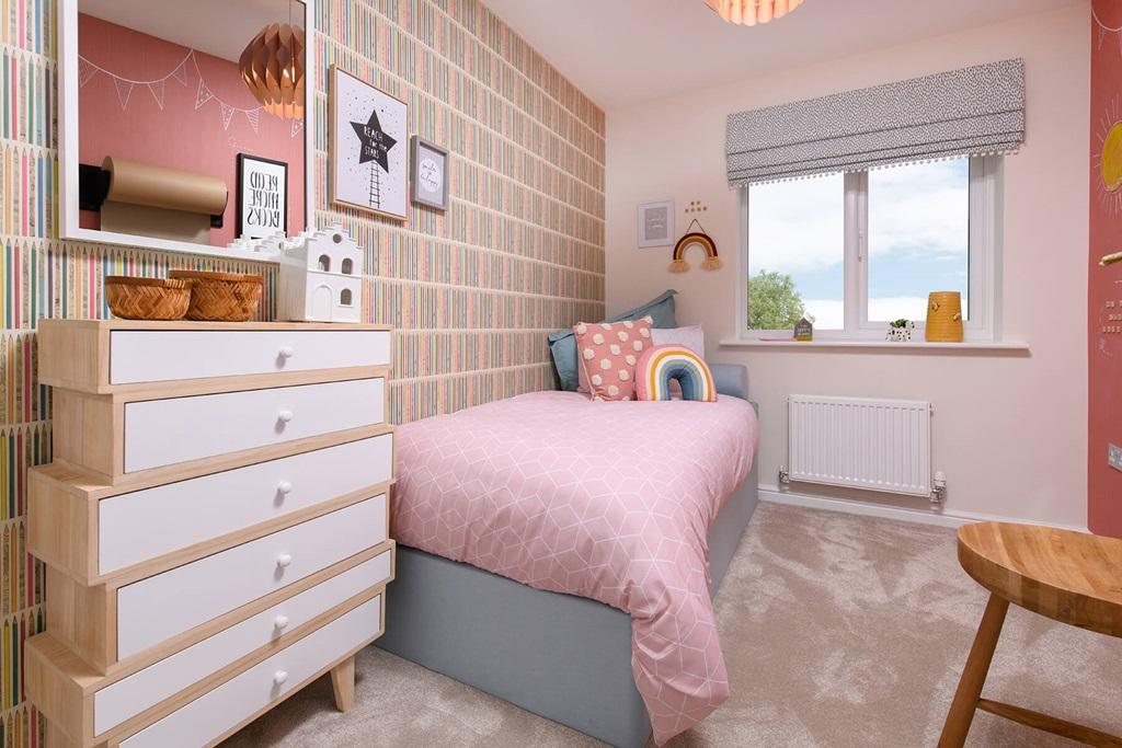 Ideal bedroom for young children or as a home...