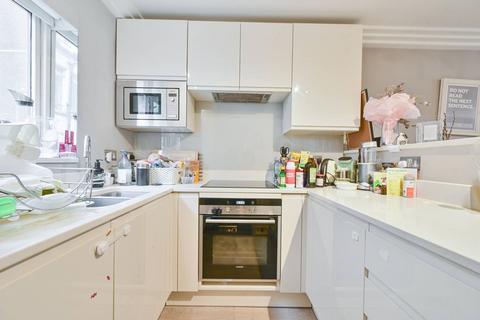 1 bedroom flat to rent, Craven Street, The Strand, London, WC2N