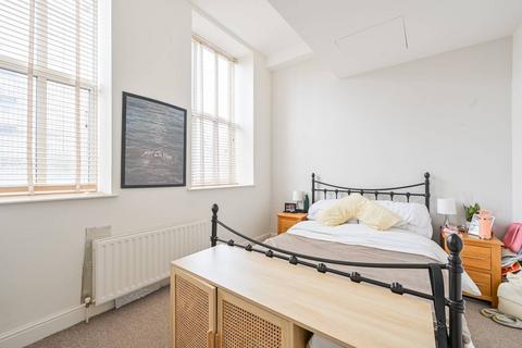 1 bedroom flat to rent, 8 Copperfield Road, London E3