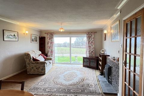 3 bedroom detached bungalow for sale, Cloverdale Drive, Preston-On-Wye, Hereford, HR2