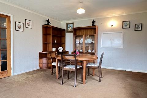 3 bedroom detached bungalow for sale, Cloverdale Drive, Preston-On-Wye, Hereford, HR2