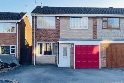 3 bedroom semi-detached house for sale, Walnut Close, Nuneaton