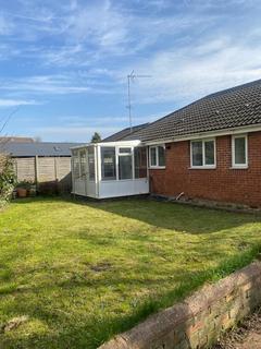 3 bedroom detached bungalow to rent, Church Mews, Stevenage SG1